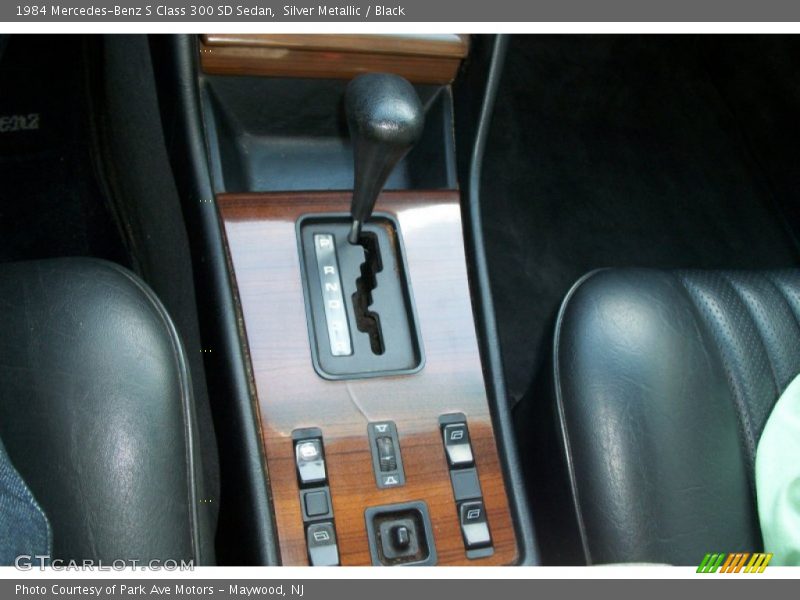  1984 S Class 300 SD Sedan 4 Speed Automatic Shifter