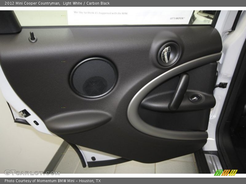 Light White / Carbon Black 2012 Mini Cooper Countryman