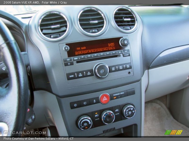 Polar White / Gray 2008 Saturn VUE XR AWD