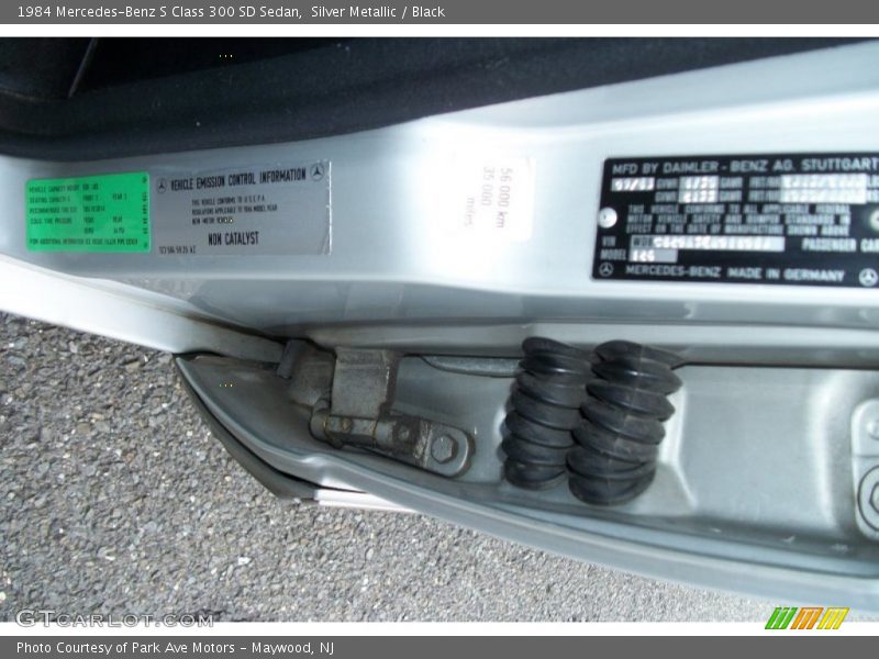 Silver Metallic / Black 1984 Mercedes-Benz S Class 300 SD Sedan