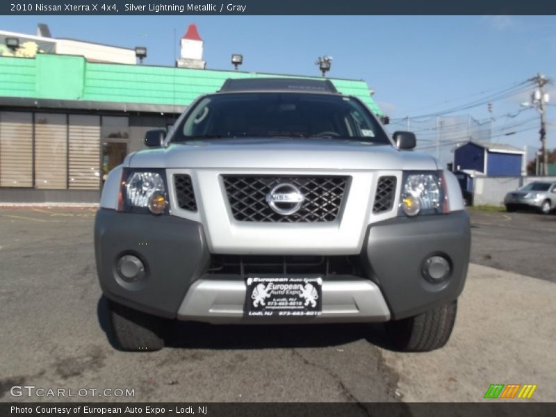 Silver Lightning Metallic / Gray 2010 Nissan Xterra X 4x4