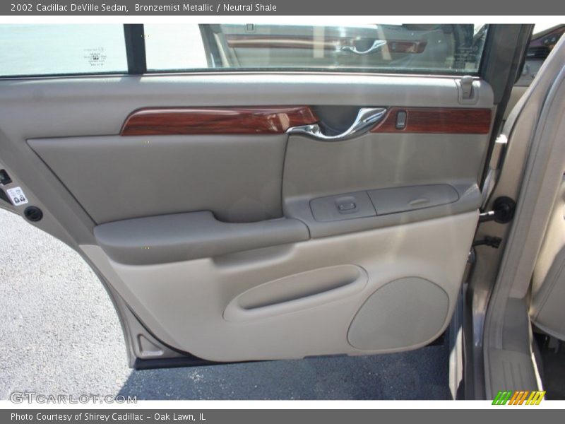 Bronzemist Metallic / Neutral Shale 2002 Cadillac DeVille Sedan