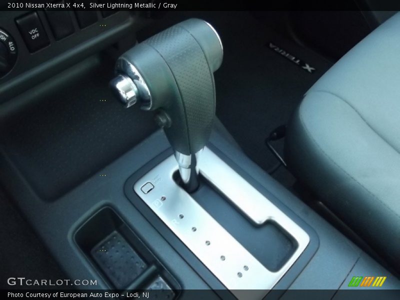 Silver Lightning Metallic / Gray 2010 Nissan Xterra X 4x4