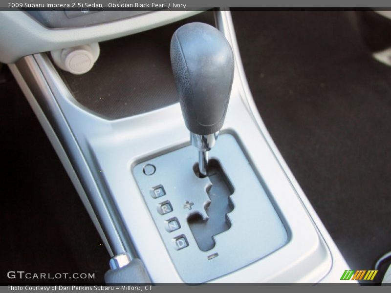 Obsidian Black Pearl / Ivory 2009 Subaru Impreza 2.5i Sedan
