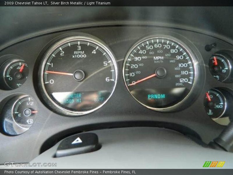 Silver Birch Metallic / Light Titanium 2009 Chevrolet Tahoe LT