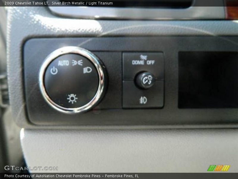 Silver Birch Metallic / Light Titanium 2009 Chevrolet Tahoe LT