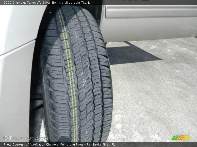 Silver Birch Metallic / Light Titanium 2009 Chevrolet Tahoe LT
