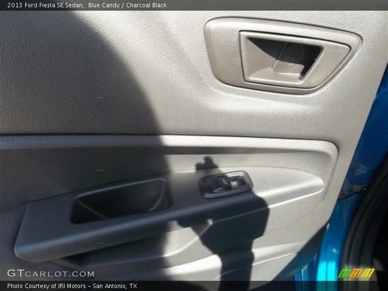 Blue Candy / Charcoal Black 2013 Ford Fiesta SE Sedan