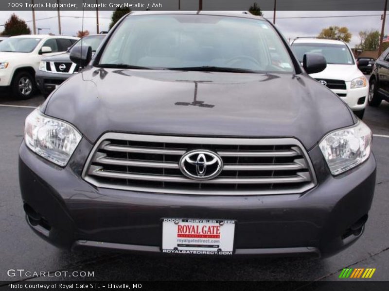 Magnetic Gray Metallic / Ash 2009 Toyota Highlander