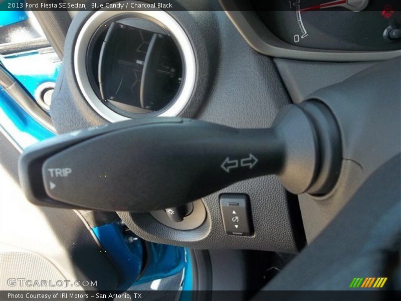 Blue Candy / Charcoal Black 2013 Ford Fiesta SE Sedan