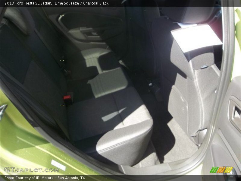 Lime Squeeze / Charcoal Black 2013 Ford Fiesta SE Sedan