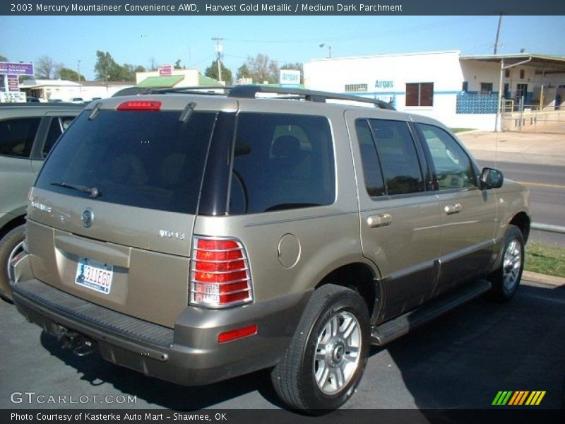 Harvest Gold Metallic / Medium Dark Parchment 2003 Mercury Mountaineer Convenience AWD
