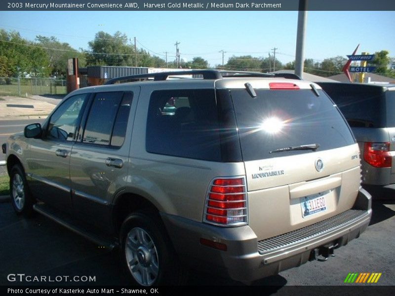 Harvest Gold Metallic / Medium Dark Parchment 2003 Mercury Mountaineer Convenience AWD
