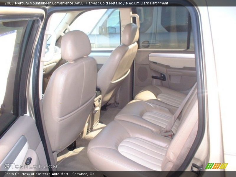 Harvest Gold Metallic / Medium Dark Parchment 2003 Mercury Mountaineer Convenience AWD