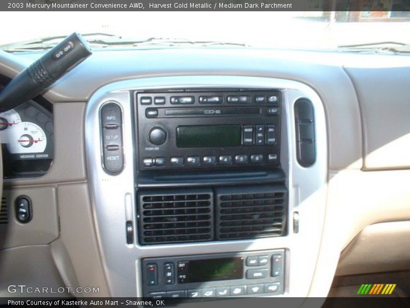 Harvest Gold Metallic / Medium Dark Parchment 2003 Mercury Mountaineer Convenience AWD