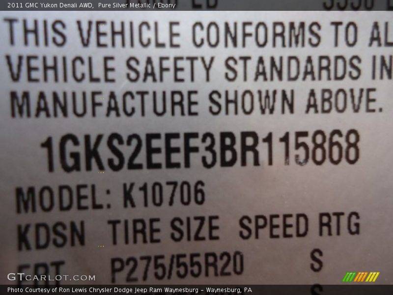 Pure Silver Metallic / Ebony 2011 GMC Yukon Denali AWD