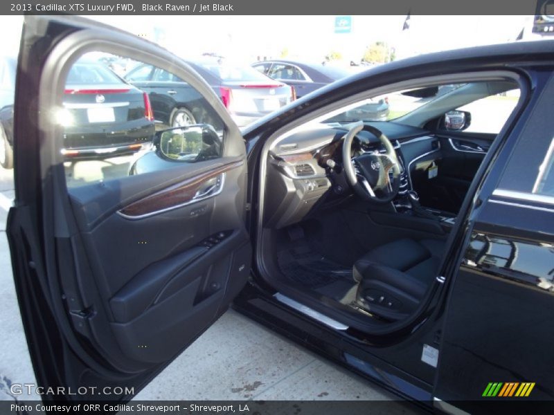 Black Raven / Jet Black 2013 Cadillac XTS Luxury FWD