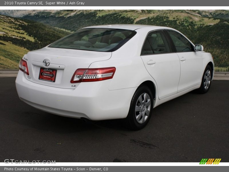 Super White / Ash Gray 2010 Toyota Camry SE