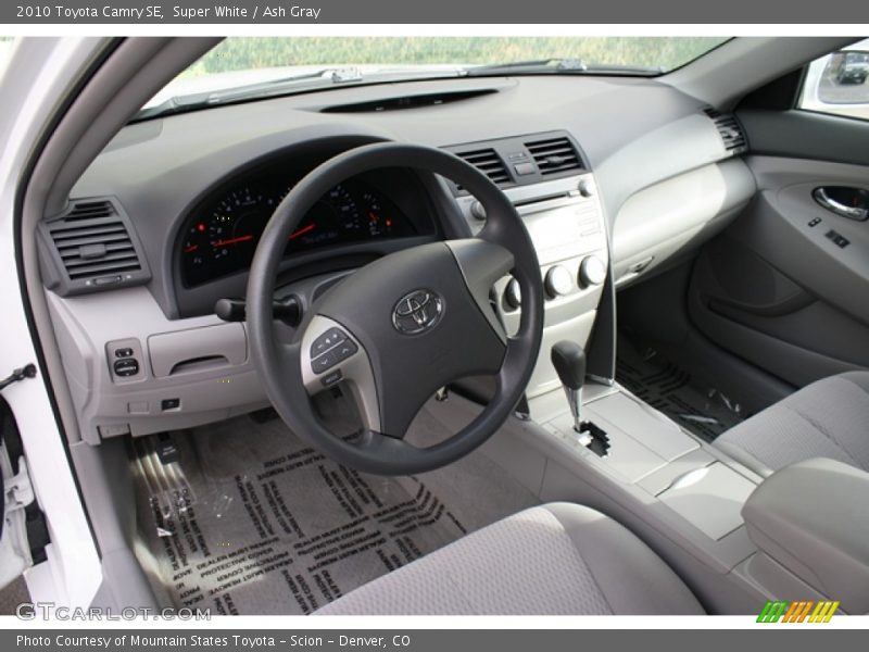 Super White / Ash Gray 2010 Toyota Camry SE