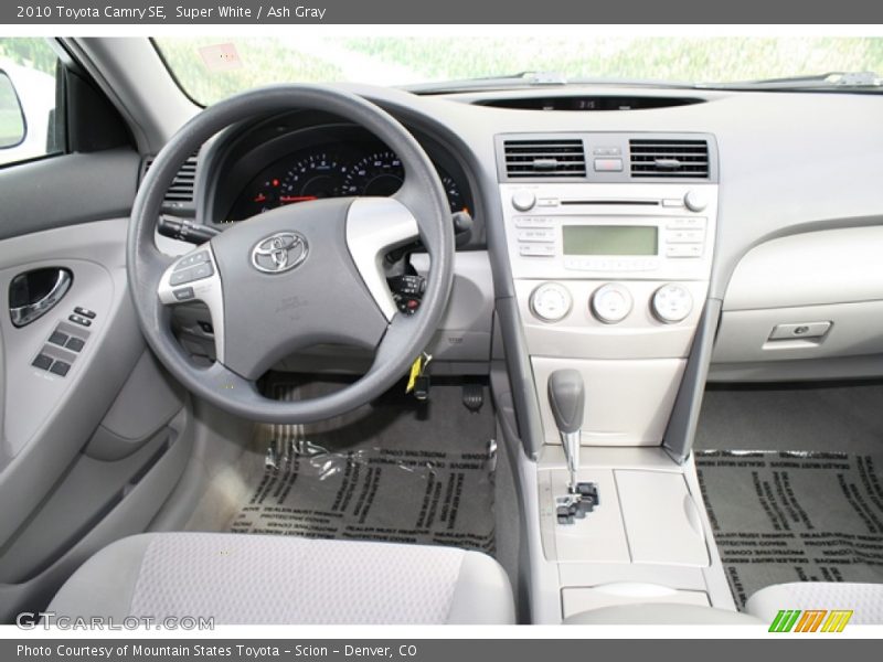 Super White / Ash Gray 2010 Toyota Camry SE