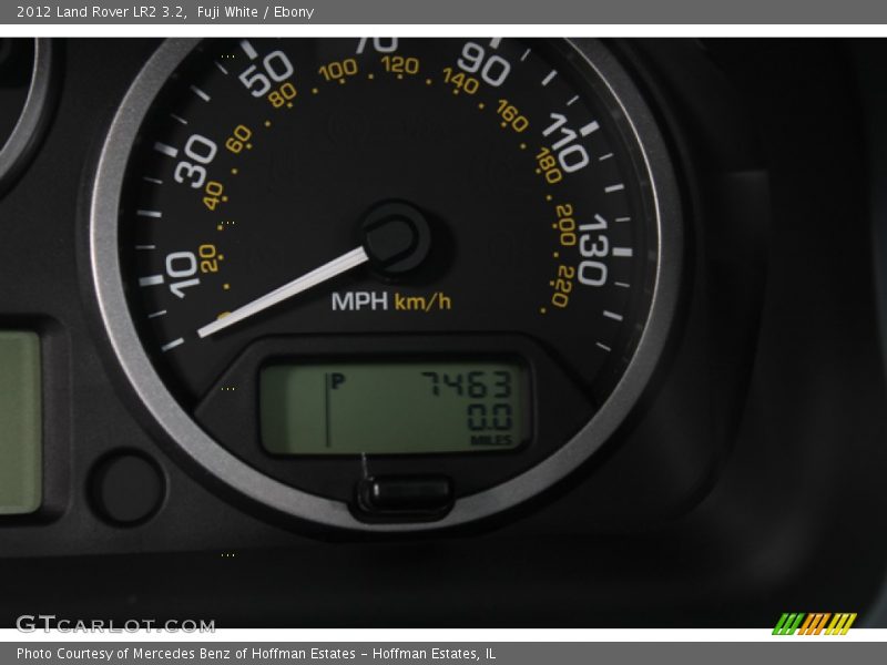 Fuji White / Ebony 2012 Land Rover LR2 3.2