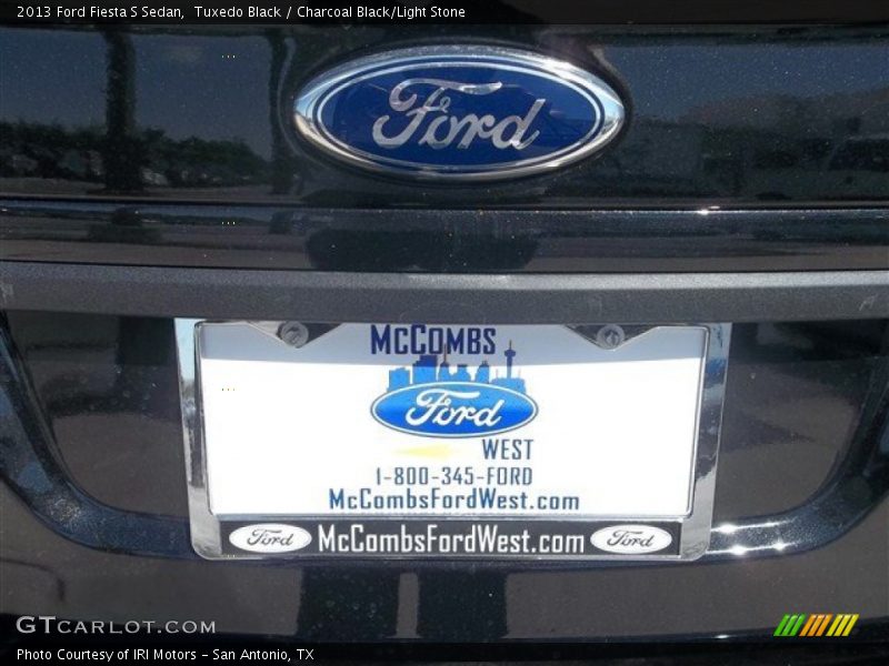 Tuxedo Black / Charcoal Black/Light Stone 2013 Ford Fiesta S Sedan