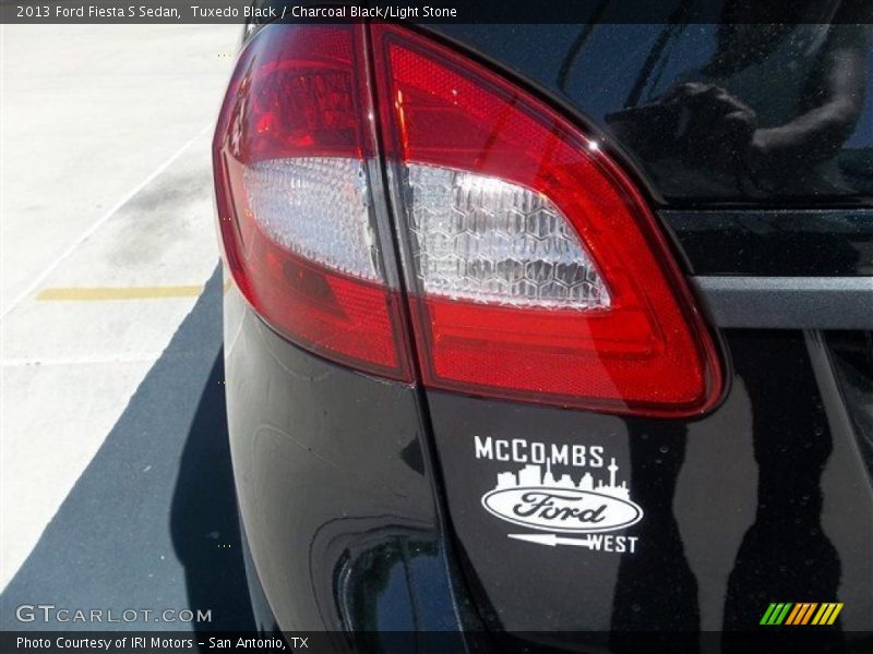 Tuxedo Black / Charcoal Black/Light Stone 2013 Ford Fiesta S Sedan