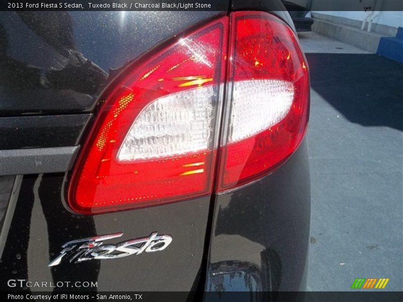 Tuxedo Black / Charcoal Black/Light Stone 2013 Ford Fiesta S Sedan