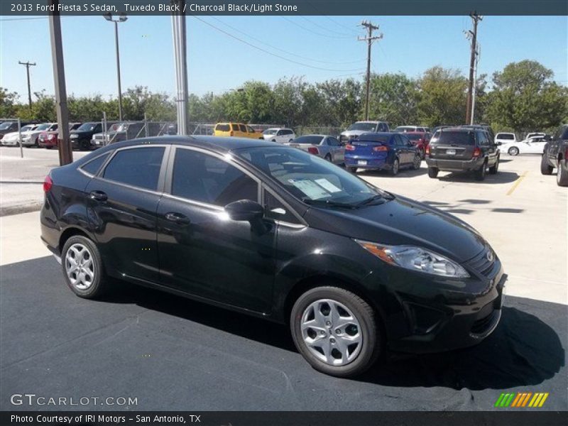 Tuxedo Black / Charcoal Black/Light Stone 2013 Ford Fiesta S Sedan