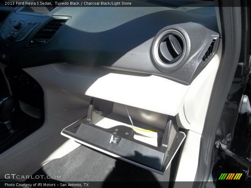 Tuxedo Black / Charcoal Black/Light Stone 2013 Ford Fiesta S Sedan