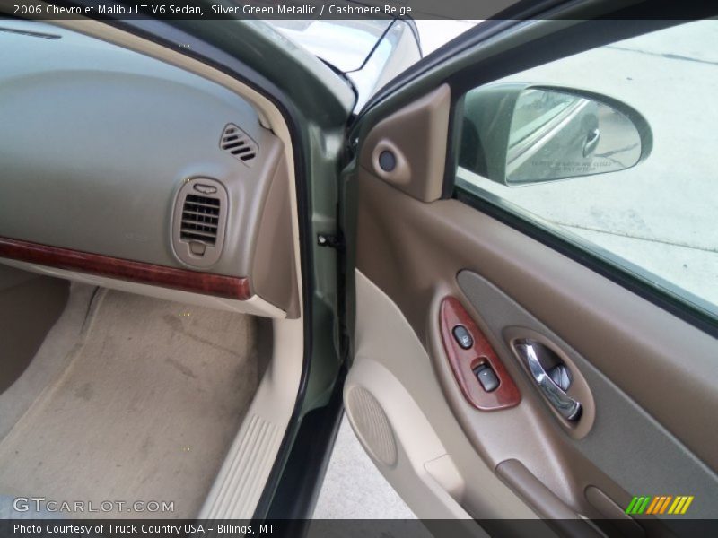 Silver Green Metallic / Cashmere Beige 2006 Chevrolet Malibu LT V6 Sedan