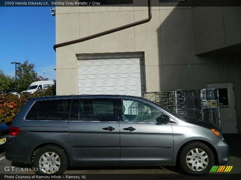 Sterling Gray Metallic / Gray 2009 Honda Odyssey LX