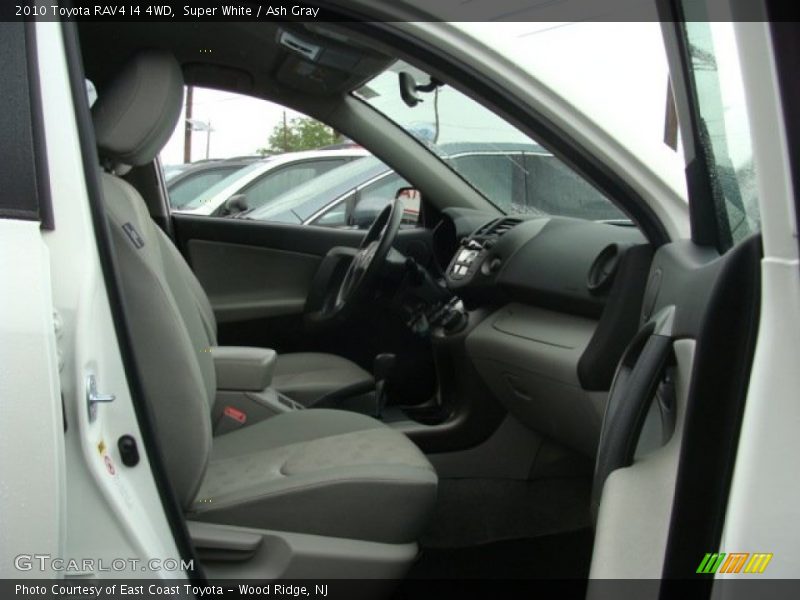 Super White / Ash Gray 2010 Toyota RAV4 I4 4WD