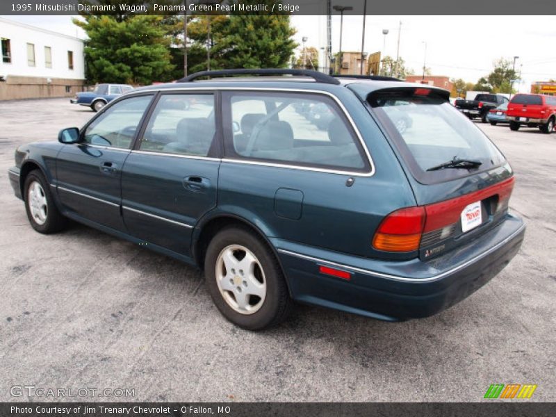 Panama Green Pearl Metallic / Beige 1995 Mitsubishi Diamante Wagon