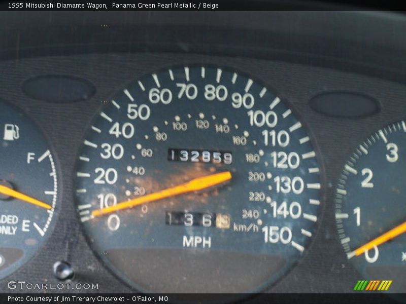 Panama Green Pearl Metallic / Beige 1995 Mitsubishi Diamante Wagon