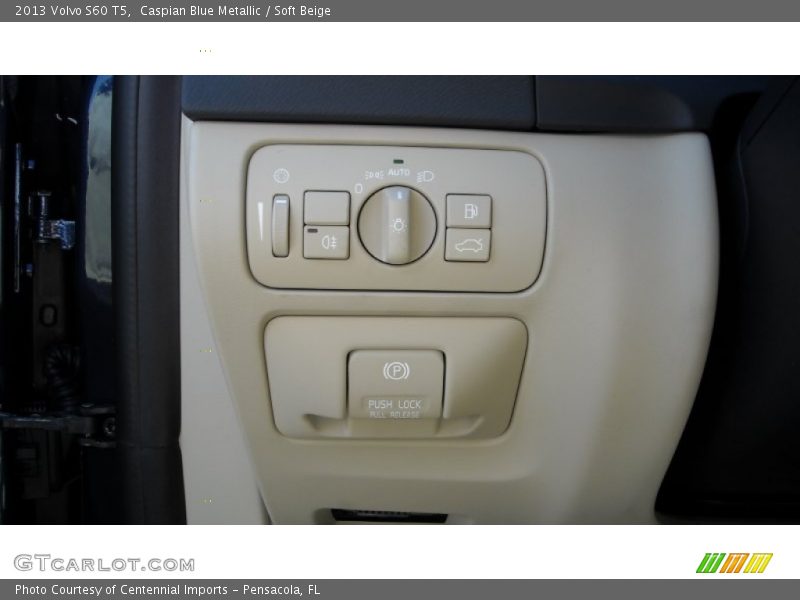Caspian Blue Metallic / Soft Beige 2013 Volvo S60 T5