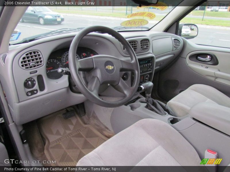 Black / Light Gray 2006 Chevrolet TrailBlazer LS 4x4