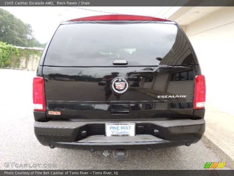 Black Raven / Shale 2005 Cadillac Escalade AWD