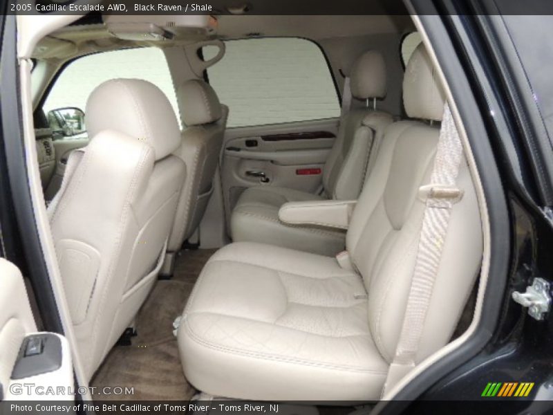 Black Raven / Shale 2005 Cadillac Escalade AWD