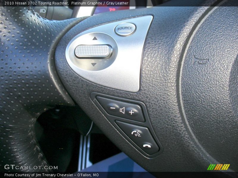 Controls of 2010 370Z Touring Roadster