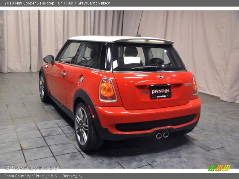 Chili Red / Grey/Carbon Black 2010 Mini Cooper S Hardtop