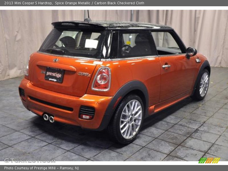 Spice Orange Metallic / Carbon Black Checkered Cloth 2013 Mini Cooper S Hardtop