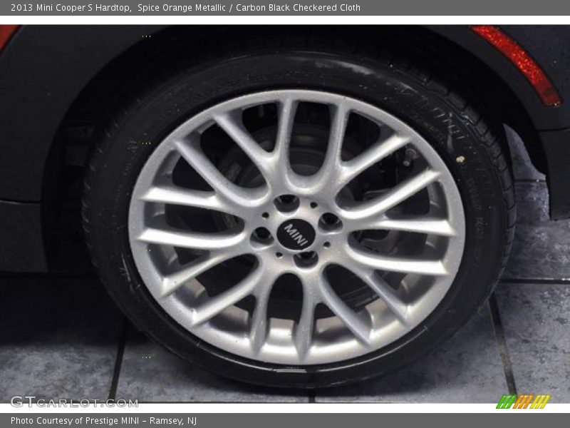 Spice Orange Metallic / Carbon Black Checkered Cloth 2013 Mini Cooper S Hardtop
