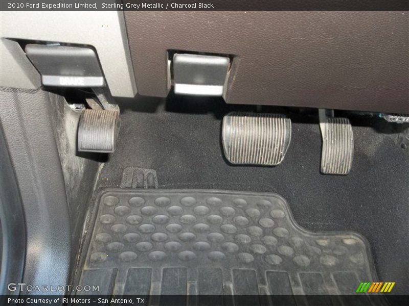 Sterling Grey Metallic / Charcoal Black 2010 Ford Expedition Limited