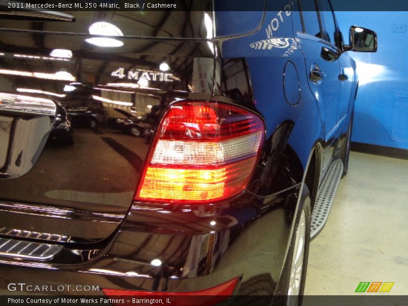 Black / Cashmere 2011 Mercedes-Benz ML 350 4Matic