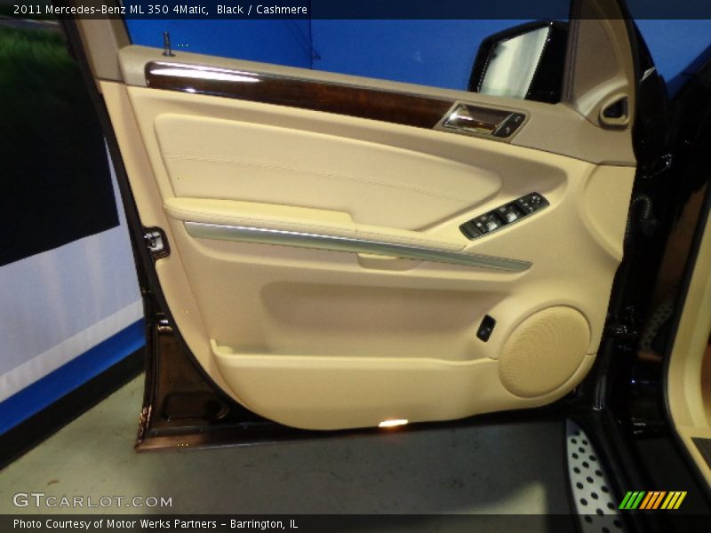 Black / Cashmere 2011 Mercedes-Benz ML 350 4Matic