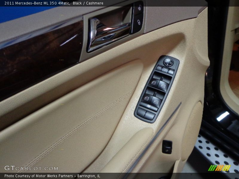 Black / Cashmere 2011 Mercedes-Benz ML 350 4Matic