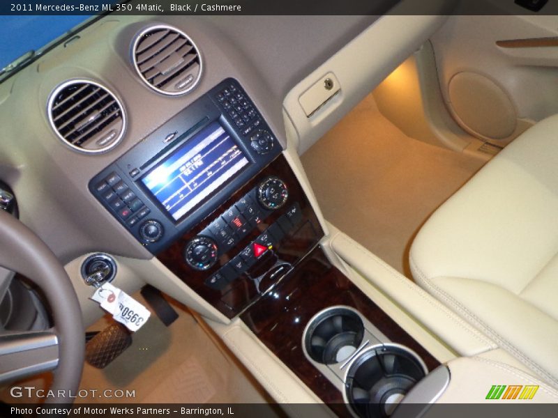 Black / Cashmere 2011 Mercedes-Benz ML 350 4Matic