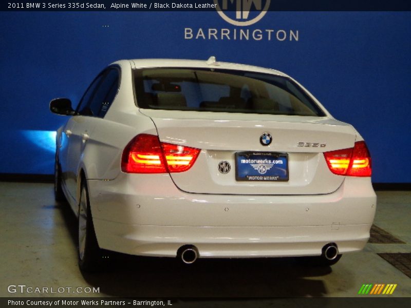 Alpine White / Black Dakota Leather 2011 BMW 3 Series 335d Sedan