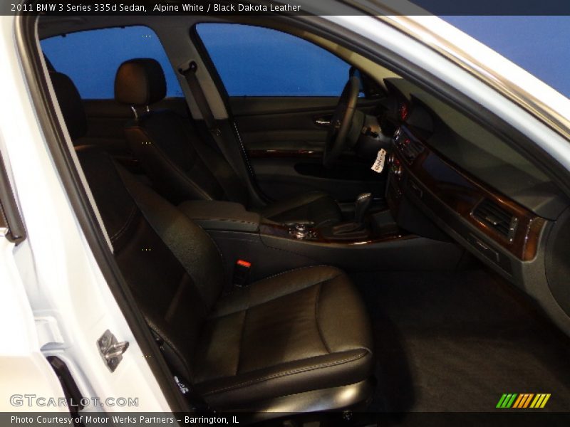 Alpine White / Black Dakota Leather 2011 BMW 3 Series 335d Sedan